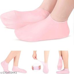 Advanced Replenshing Hand & Foot Masks-image-5