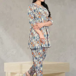 KANUDA Women Multi Poly Crepe Kurta Sets-picture-24