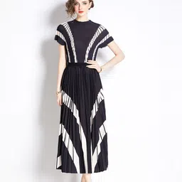 JC Collection Printed Top With Skirt Co-Ords-image-48