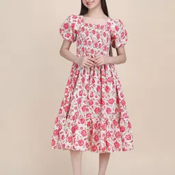 STARWORD Women Floral Printed Square Neck Smocked Fit and Flare Midi Dress-picture-26