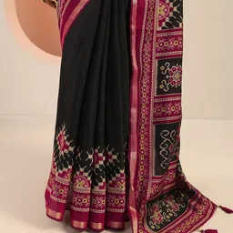Libas Solid Zari Saree with Ethnic Motifs Printed border image 5