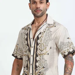 Italian Colony Men Standard Printed Casual Shirt-image-4