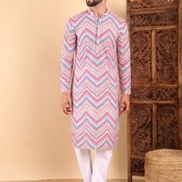 House of Pataudi Men Ikat Printed Straight Kurta-image-9