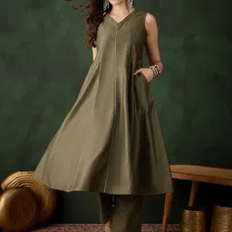 Sangria A-Line Kurta Sets-13