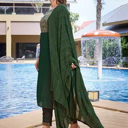 HERE&NOW Women Regular Kurta with Trousers & With Dupatta image 4