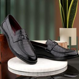 WUGATTI Men Synthetic Leather Slip-On Loafers-picture-7
