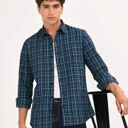 Blu MNKY Men Classic Fit Checked Spread Collar Cotton Casual Shirt-picture-12