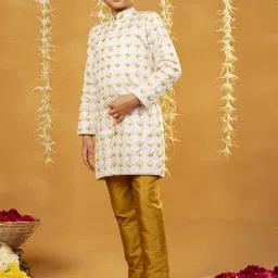 Jilmil Boys Floral Embroidered Mandarin Collar Satin Kurta With Pyjamas-16