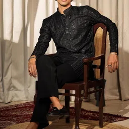 Rawayi Men Embellished Straight Kurta-picture-8