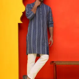 Jompers Men Printed Regular Pure Cotton Kurta with Pyjamas-16