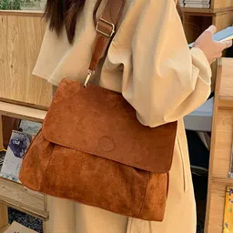 StyleCast x Revolte Structured Handheld Bag with Applique image 4