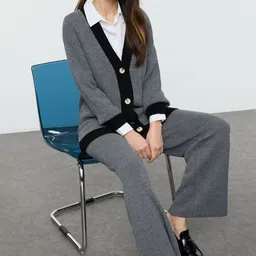 Trendyol Acrylic V-Neck Shirt With Trousers Co-Ords-picture-32