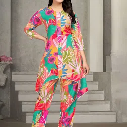 JULEE Floral Printed V-Neck Three-Quarter Sleeves Top With Trouser-image-69
