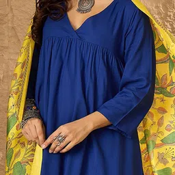 InWeave V Neck A Line Kurta With Palazzos & Dupatta image 5
