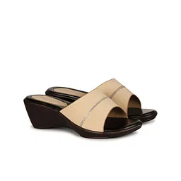 BIG BIRD Wedge Pumps with Buckles-picture-8