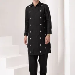 BARARA ETHNIC Floral Embroidered Thread Work Shirt Collar Straight Kurta with Trousers-image-36