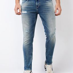 SPYKAR Men Slim Fit Mildly Distressed Heavy Fade Jeans-image-71