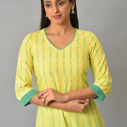 AURELIA Geometric Print Kurta image 4