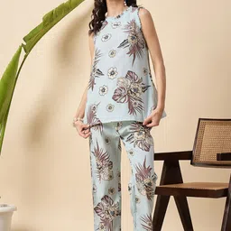 DRAPE AND DAZZLE Printed Round Neck Top With Trousers Co-Ords-picture-52
