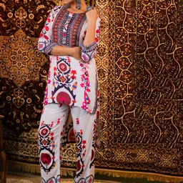 AUTUMN LANE Ethnic Motifs Printed Round Neck Muslin Tunic With Trouser-picture-32