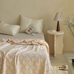 JC HOME Yellow & White Geometric AC Room 300 GSM Double Bed Quilt-image-100