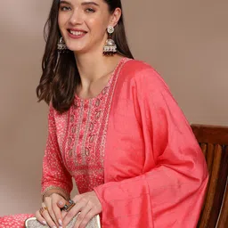 Anouk Floral Embroidered Regular Straight Kurta with Trousers & Dupatta-image-7