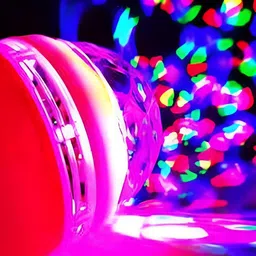 SPARK WORLD Red & White Star Shaped Bulb String Lights image 2