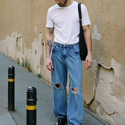 FREAKINS Men Classic Ripped Straight Jeans-image-21