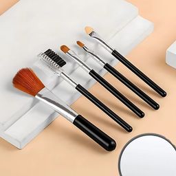 KOLORUP BEAUTY Set Of 6 High Quality Makeup Brushes With Mirror-45
