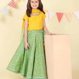 Fabindia Girls Printed Ready to Wear Cotton Gotta Patti Lehenga & Blouse With Dupatta-image-72