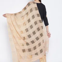 Clora Creation Checked Dupatta image 3