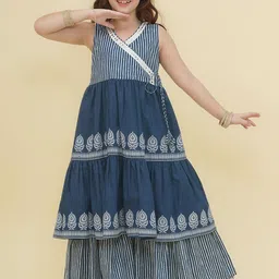 Bitiya by Bhama Girls Printed Angrakha Gotta Patti Pure Cotton Kurta with Sharara-picture-29