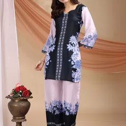 DIVASTRI Floral Printed Cotton Tunic With Trousers Co-Ords-picture-12