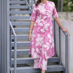 GoSriKi Women Floral Printed Mandarin Collar Regular Kurta with Trousers-image-29