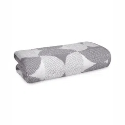 MYTRIDENT Grey & White 1 Printed Cotton 600 GSM Bath Towel-79
