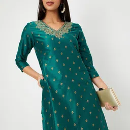 max Women Embellished Flared Sleeves Sequinned Kurta-picture-49