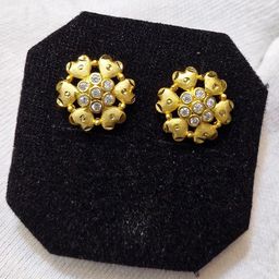 Anshenterpris Gold-Plated Crystals Studded Antique Floral Studs-10