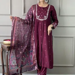 PEENGAX Floral Embroidered Notch Neck Chanderi Cotton Kurta With Trousers & Dupatta-image-13