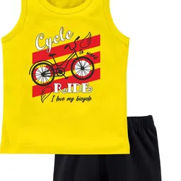 TRIANGLETEES Unisex Kids T-shirt with Shorts-45