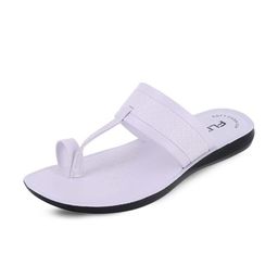 FLITE Men Colourblocked One Toe Flip Flops-image-59