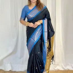 SHOP DROP Woven Design Zari Pure Silk Banarasi Saree-picture-31