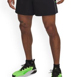UNDER ARMOUR Loose Fit Mid-Rise Shorts-image-78