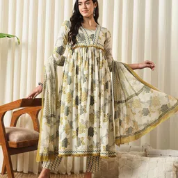 Jaitpuriya Women Floral Printed Empire Pure Cotton Kurta with Trousers & With Dupatta-image-65
