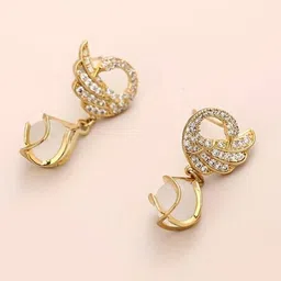 kazare Women Contemporary Studs Earrings-52