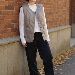 HERE&NOW Women Geometric Sleeveless Front Open Quilted Jacket-picture-21