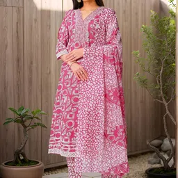 Banwaree Geometric Printed Thread Work Pure Cotton Anarkali Kurti With Trousers & Dupatta-20