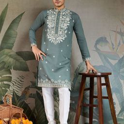 ODETTE Men Geometric Embroidered Flared Sleeves Kurta-13