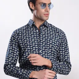 IVOC Men Slim Fit Micro or Ditsy Printed Spread Collar Cotton Shirt-picture-3