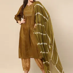 Moda Rapido Embroidered Straight Mirror Work Kurta With Trousers And Dupatta-picture-19