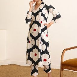 Anni Designer Women Floral Printed Regular Kurta with Trousers-34